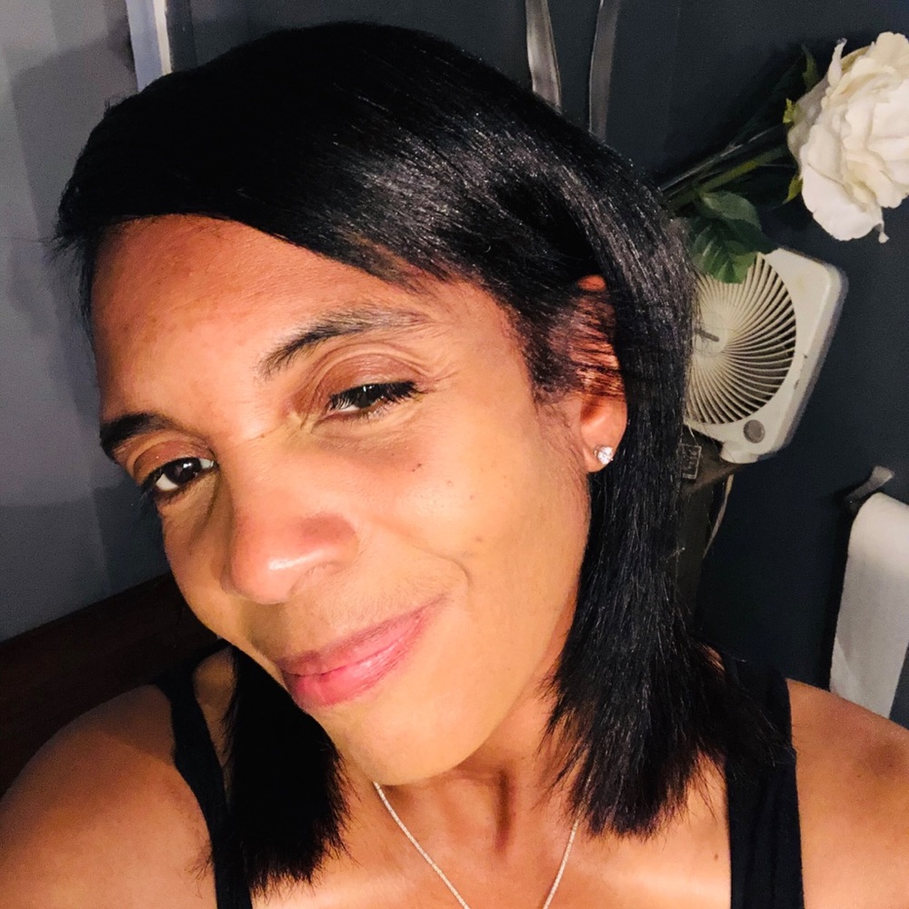 Meet your Posher, Nikki